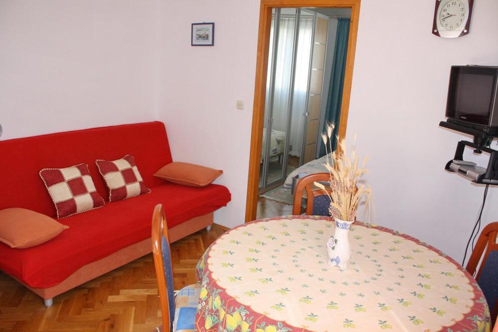Apartments Biskup Привлака Екстериор снимка
