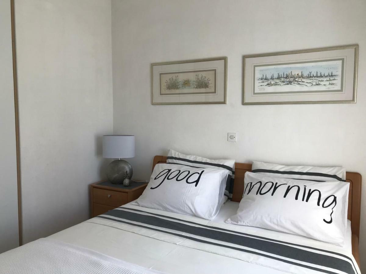 Apartments Biskup Привлака Екстериор снимка
