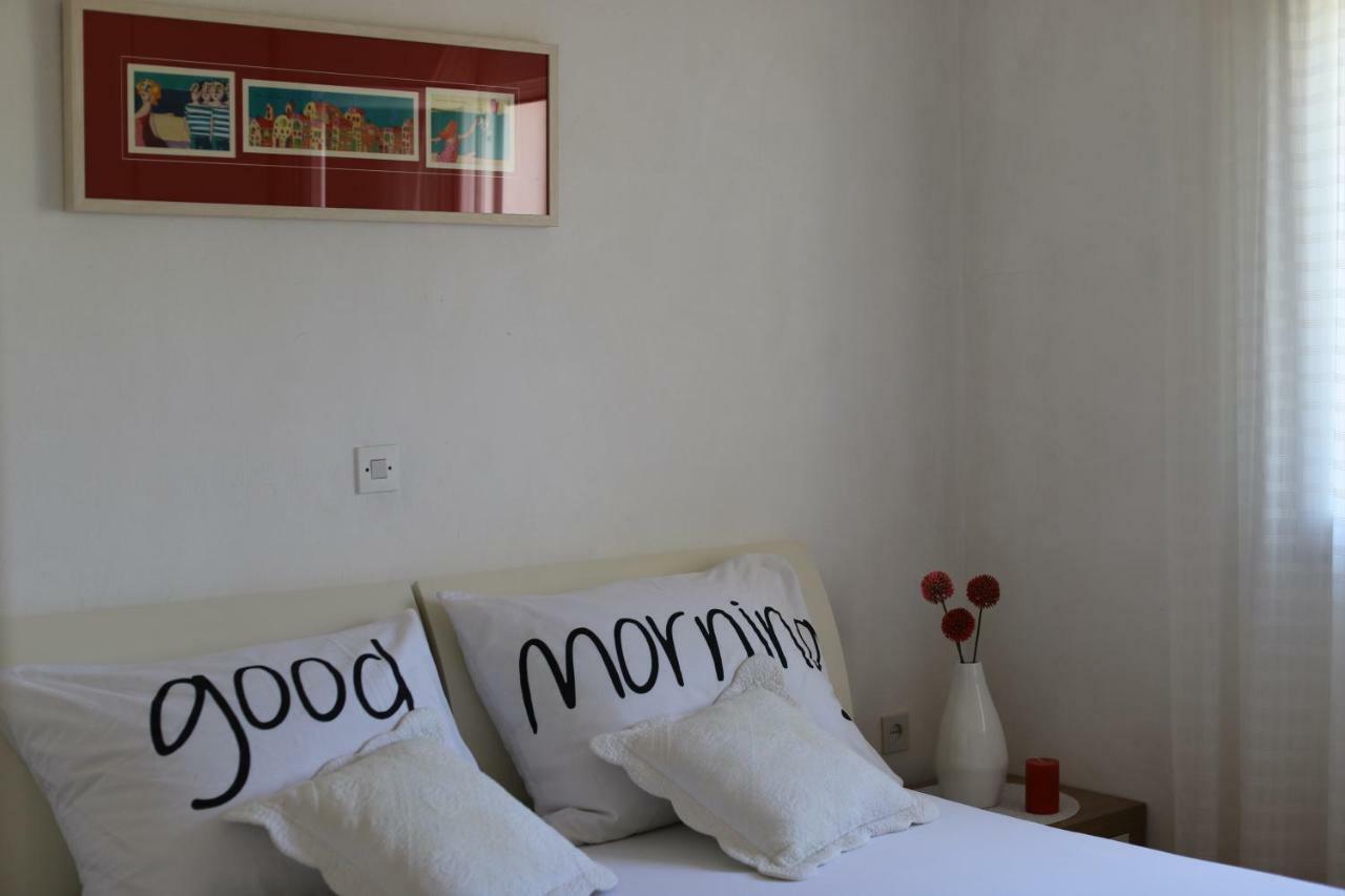 Apartments Biskup Привлака Екстериор снимка